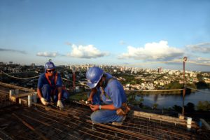 GLAUCO DINIZ DUARTE - Cresce a confiança dos empresários da indústria da construção